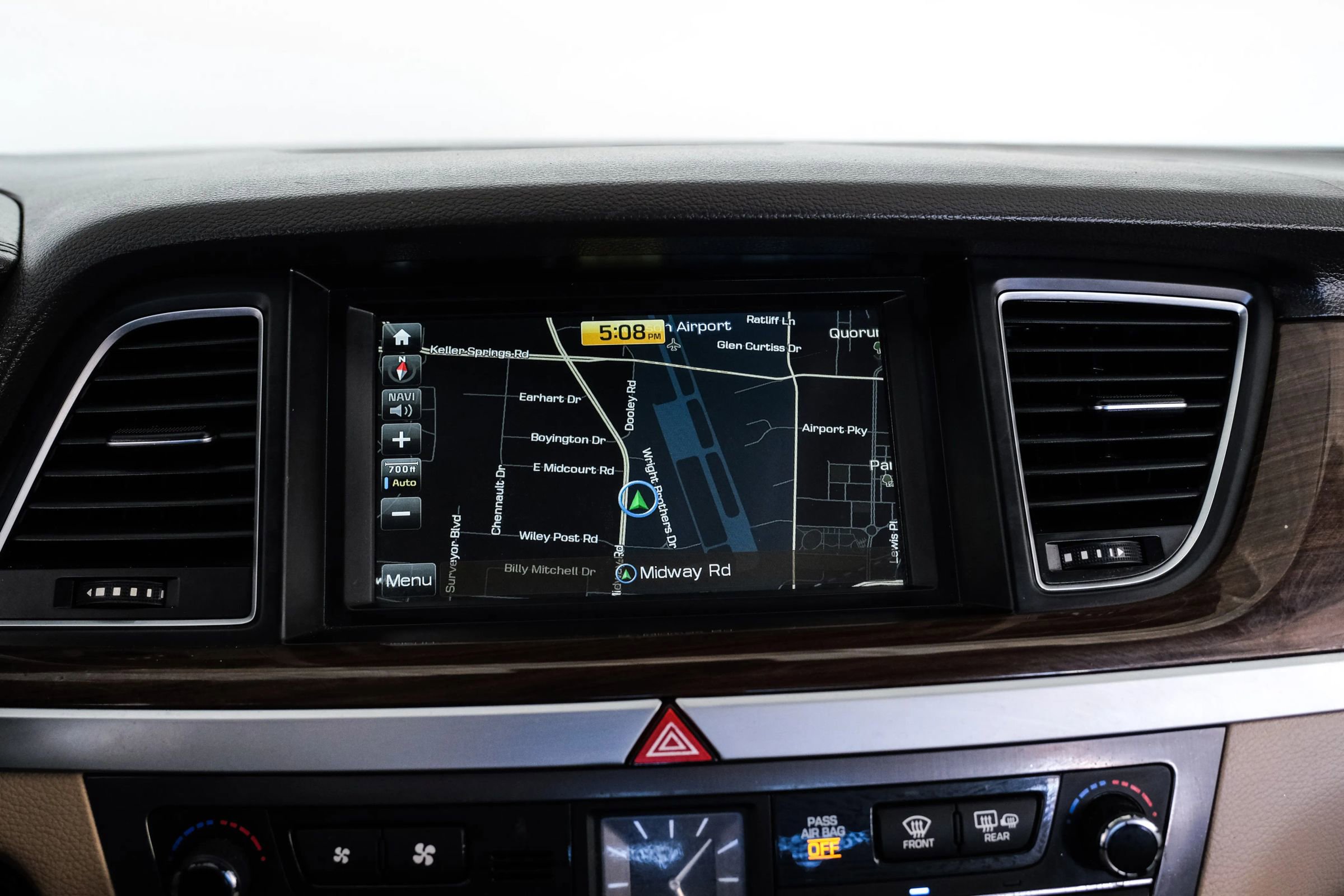 Used 2015 Hyundai Genesis 3.8 w/ Option Group 02 image 27