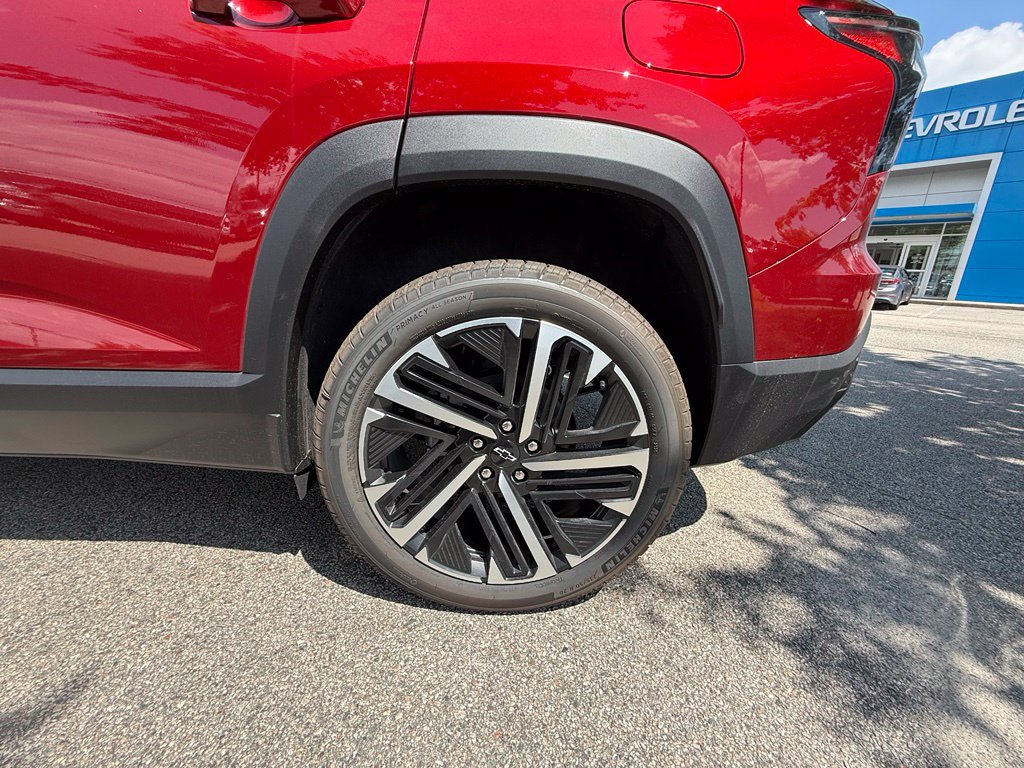 New 2027 Chevrolet Equinox RS w/ Safety and Technology Package AWD/4WD image 32