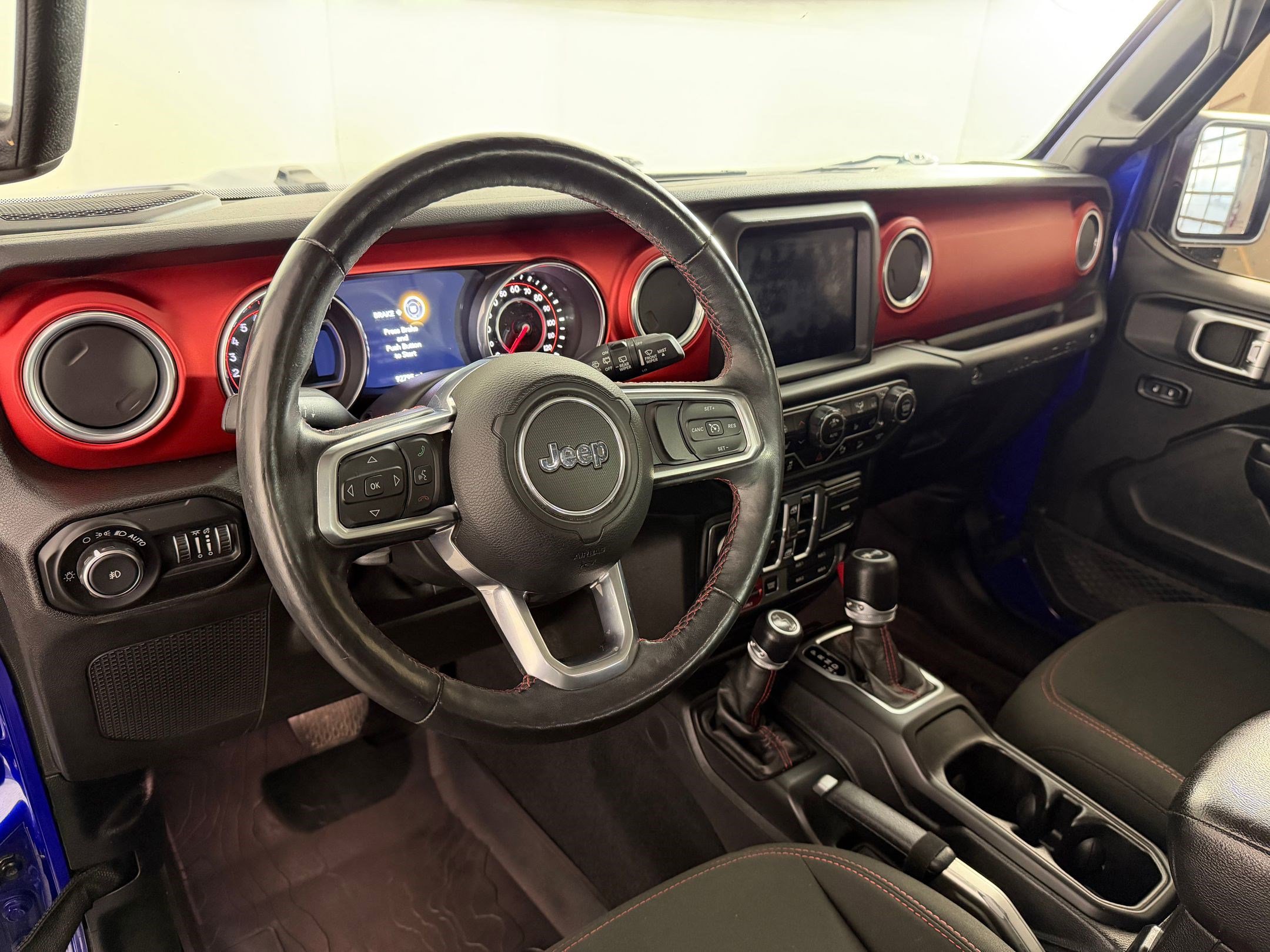 Used 2018 Jeep Wrangler Unlimited Rubicon image 4