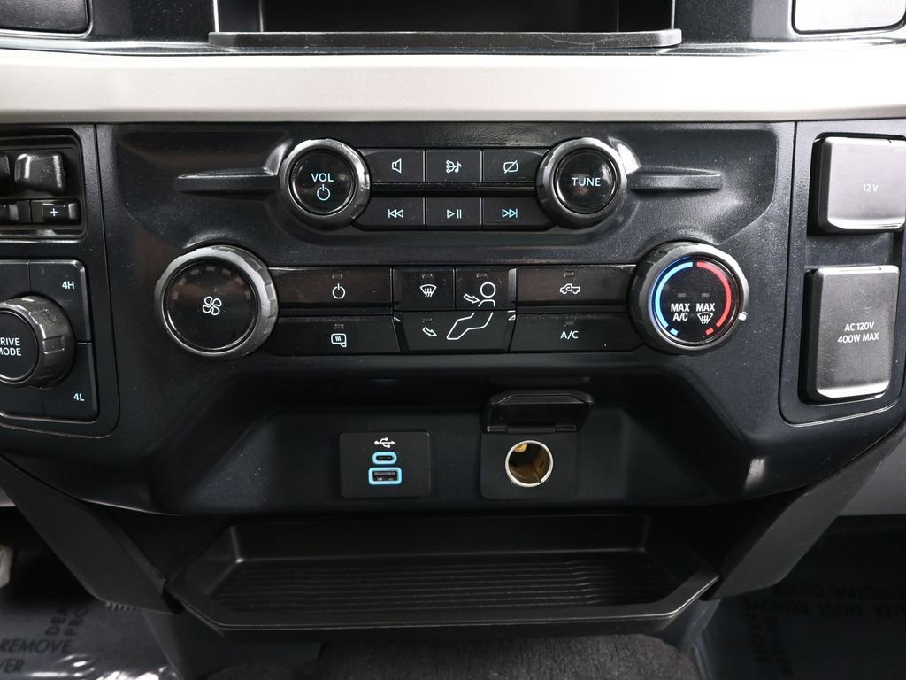Used 2024 Ford F250 XLT image 28