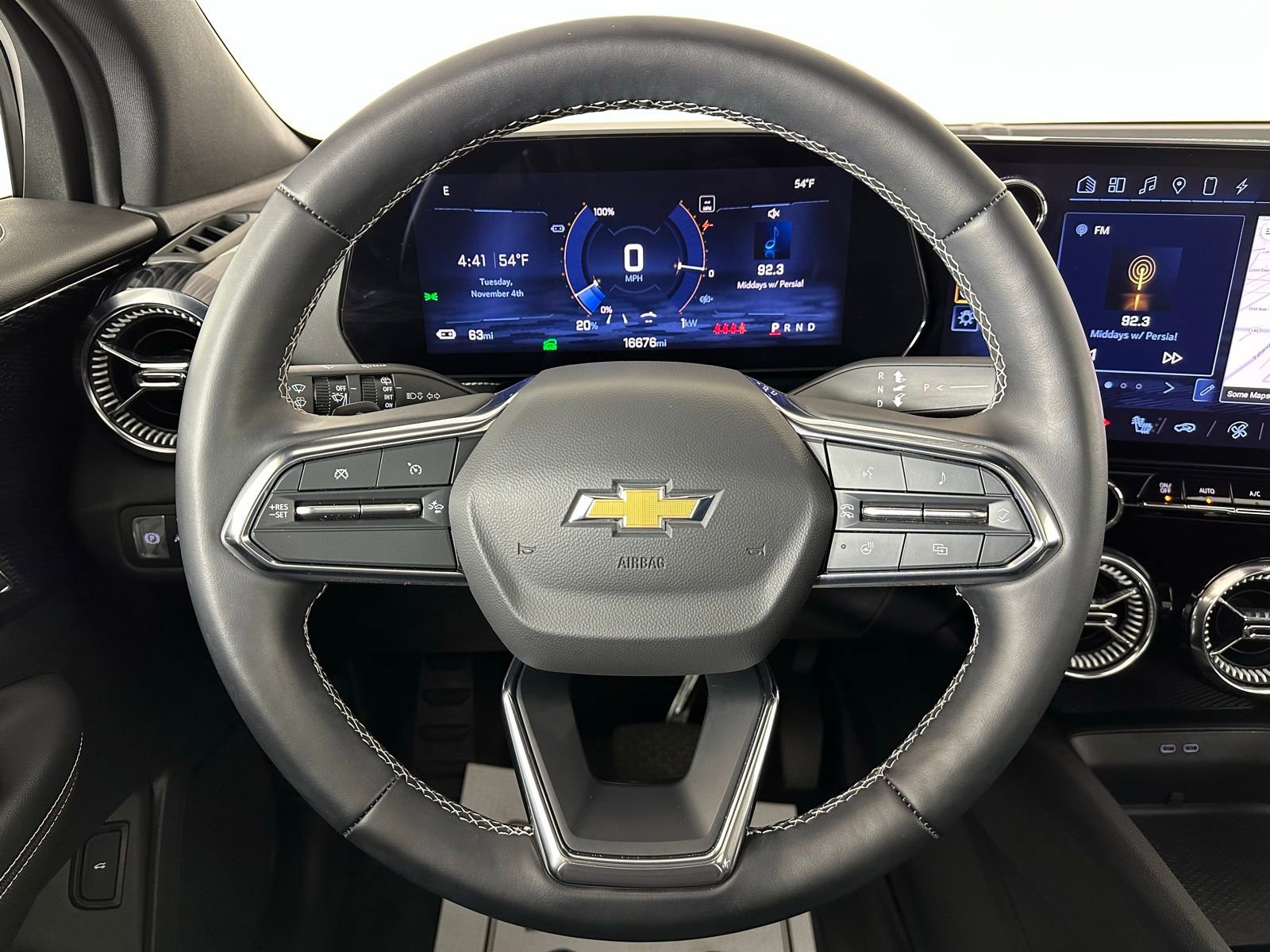 Used 2024 Chevrolet Blazer EV LT image 8