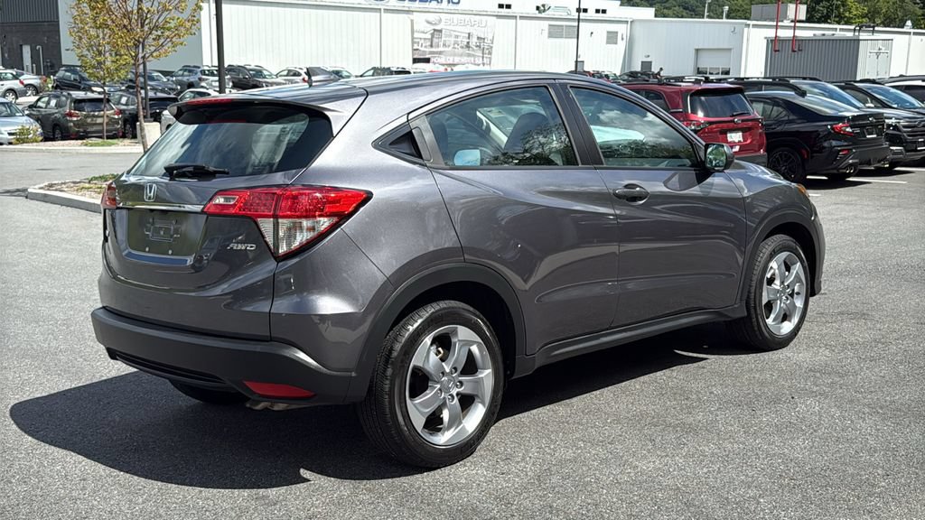 Used 2021 Honda HR-V LX image 4