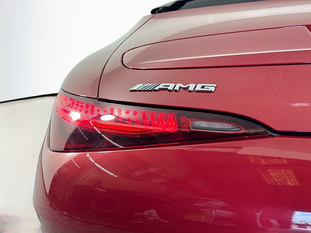 Used 2022 Mercedes-Benz SL 55 AMG 4MATIC image 43