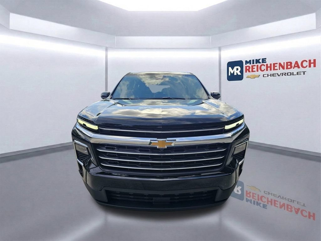 New 2027 Chevrolet Traverse LT w/ Driver Confidence Package AWD/4WD image 10