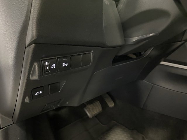 Certified 2023 Toyota Corolla Cross XLE w/ Convenience Package image 16