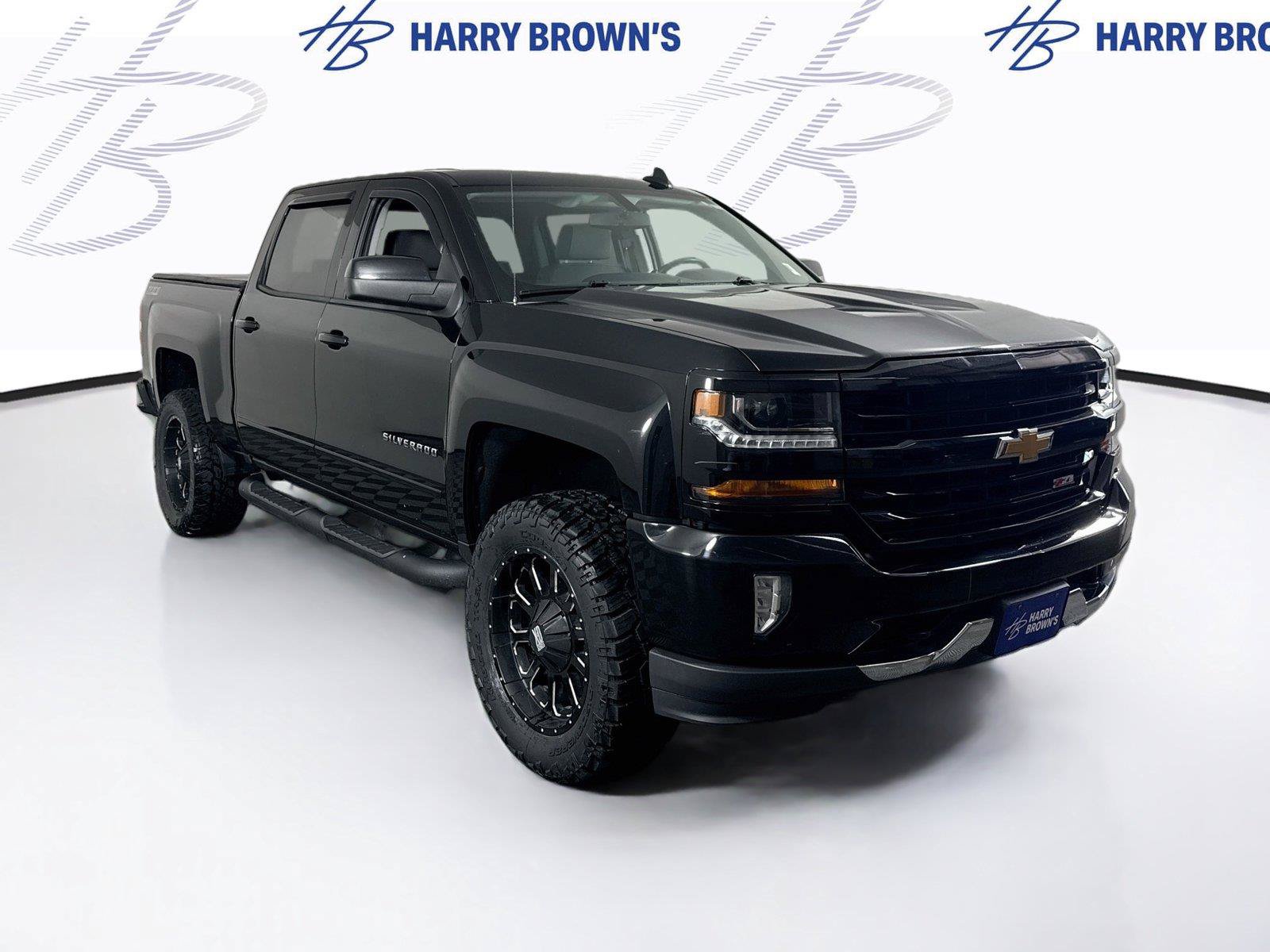 Used 2017 Chevrolet Silverado 1500 LT w/ All Star Edition AWD/4WD image 25