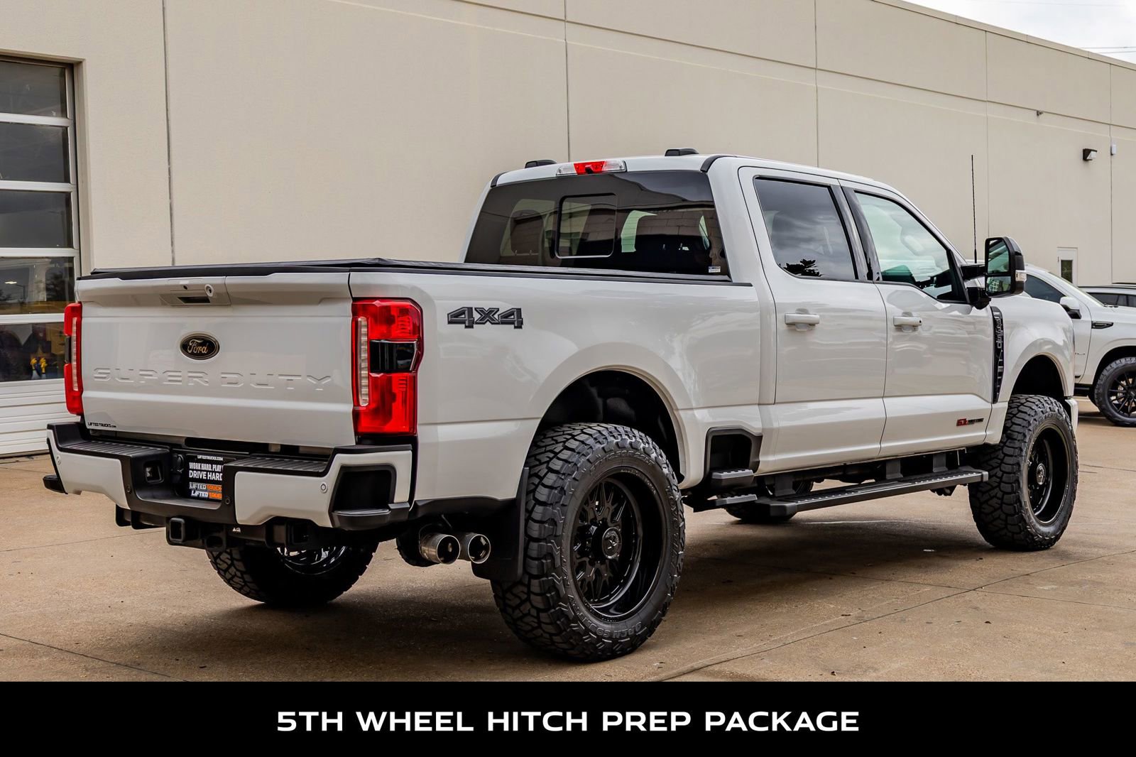 Used 2024 Ford F350 Lariat w/ Lariat Ultimate Package image 10