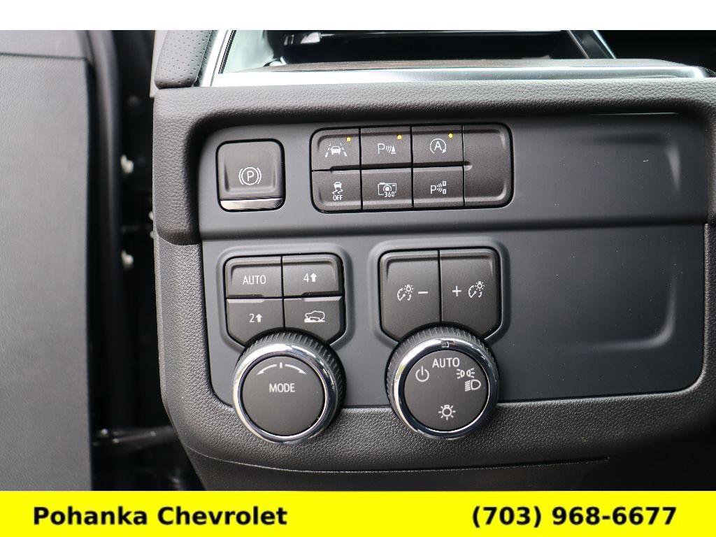 New 2026 Chevrolet Suburban LS image 18