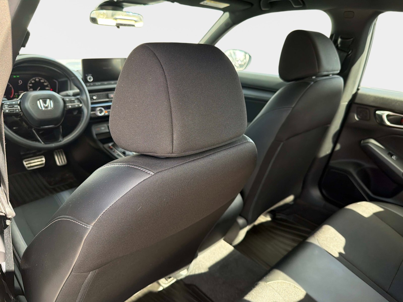 Used 2025 Honda Civic Sport image 32