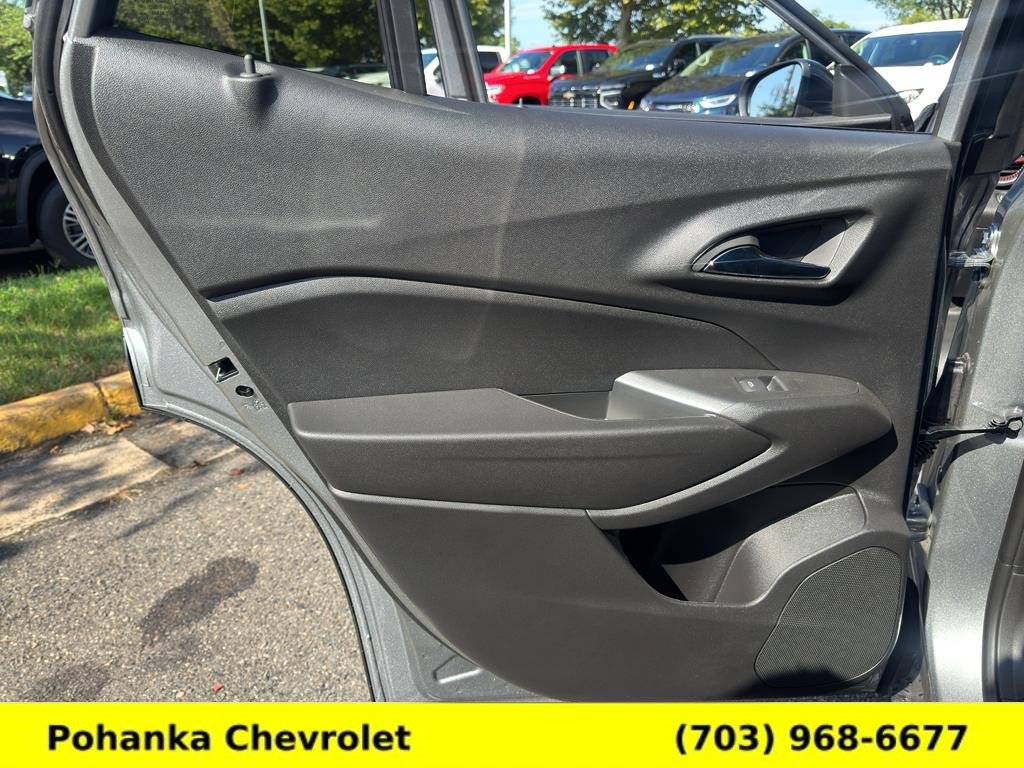 New 2026 Chevrolet Trax RS w/ Driver Confidence Package FWD image 25