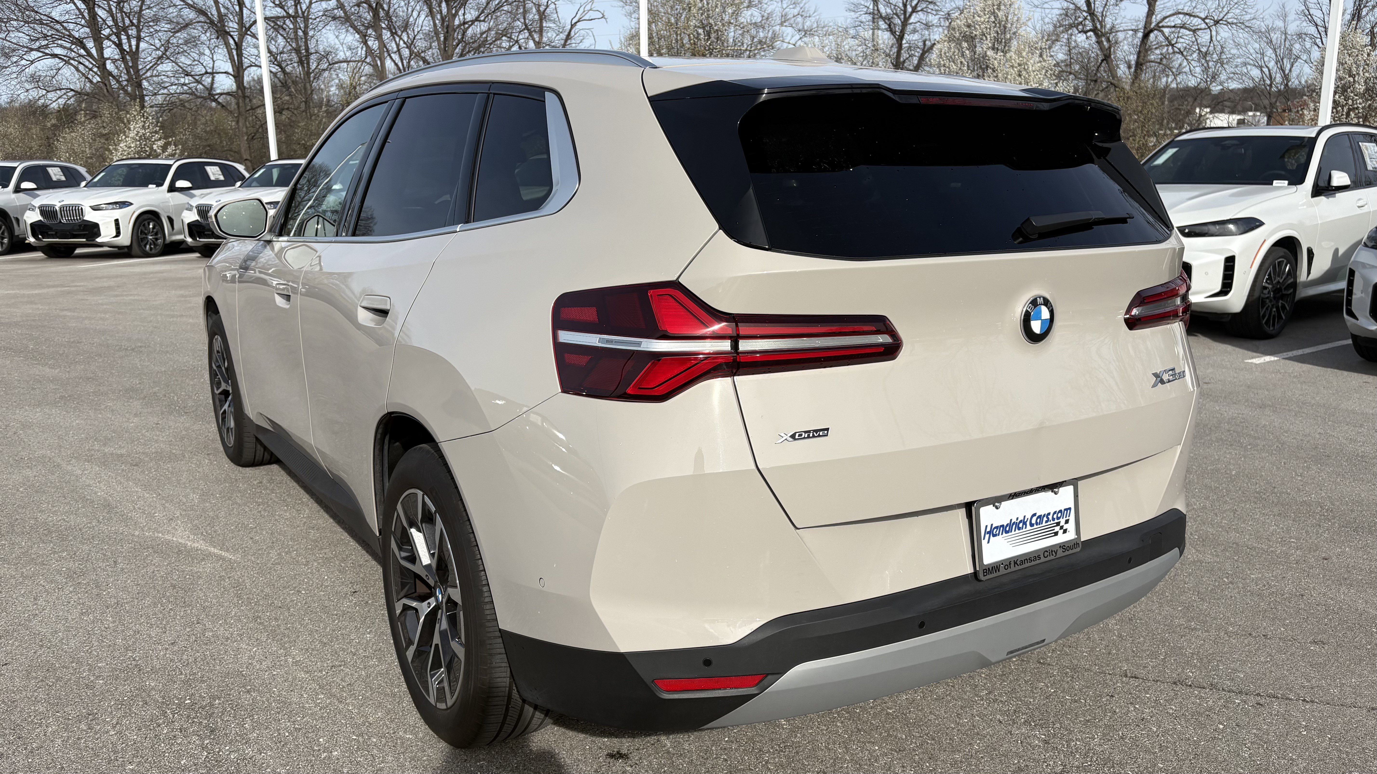 Certified 2025 BMW X3 xDrive30i AWD/4WD image 8