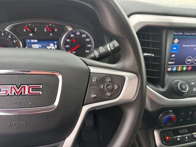 Used 2023 GMC Acadia SLE w/ Driver Convenience Package FWD image 17