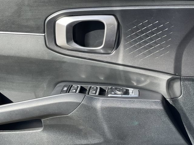 Used 2024 Kia Sorento S w/ Panoramic Sunroof Package FWD image 22