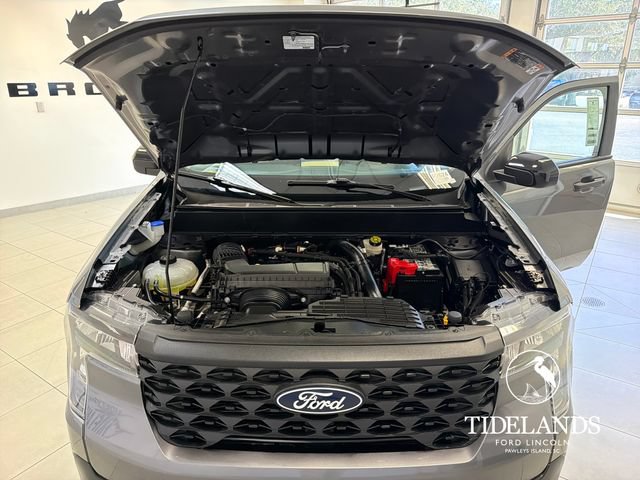Certified 2025 Ford Maverick XLT w/ XLT Luxury Package AWD/4WD image 28