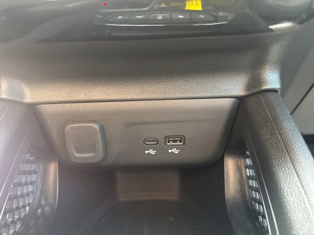 Used 2026 Chevrolet TrailBlazer LT w/ Driver Confidence Package image 29