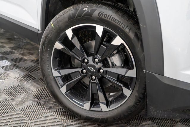 New 2026 Chevrolet Equinox RS w/ Convenience Package III AWD/4WD image 8
