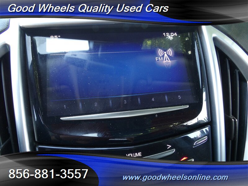 Used 2015 Cadillac SRX Luxury w/ Driver Awareness Package FWD image 18
