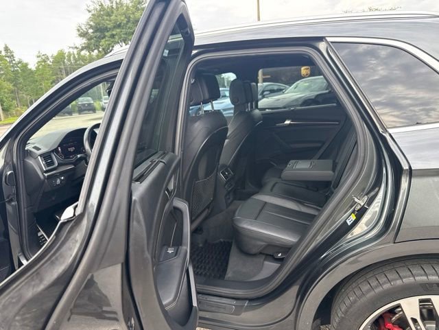 Used 2018 Audi SQ5 Prestige w/ Prestige Package AWD/4WD image 15