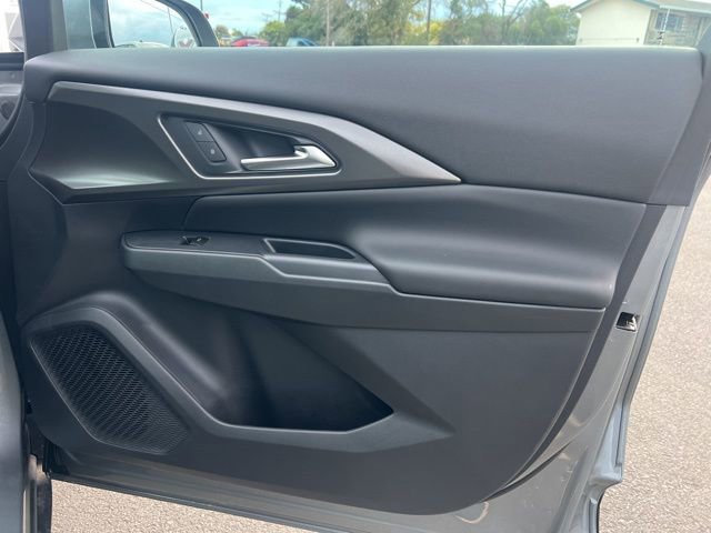 New 2026 Chevrolet Equinox EV LT FWD image 46