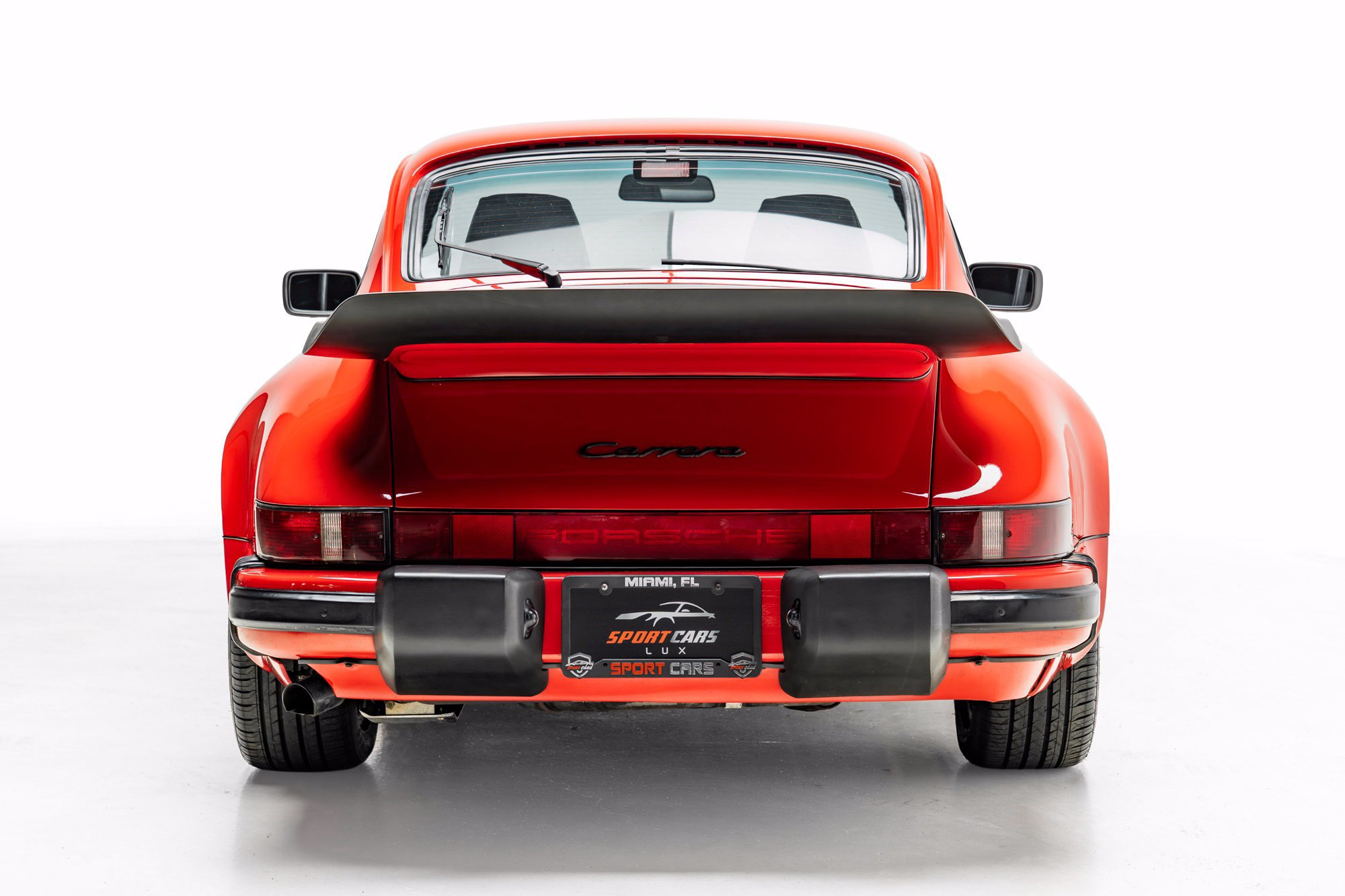 Used 1987 Porsche 911 Carrera RWD image 7