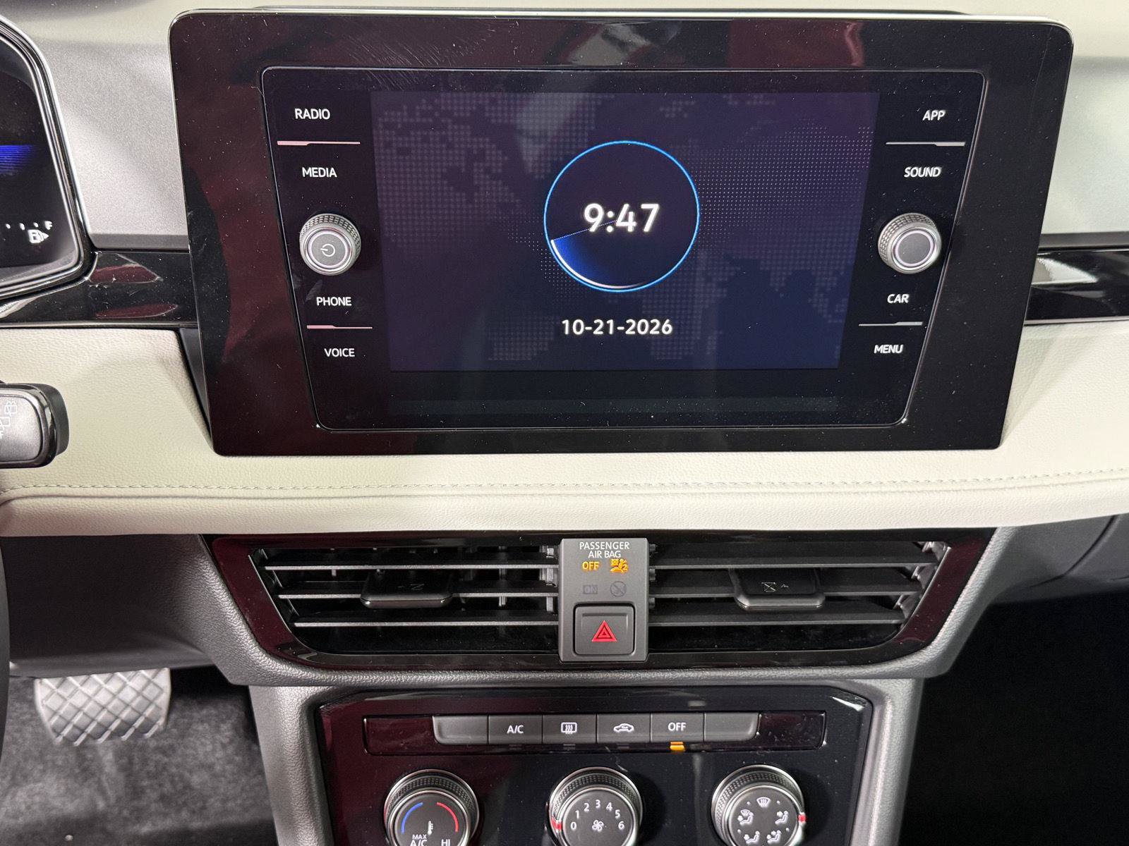New 2027 Volkswagen Taos S FWD image 28