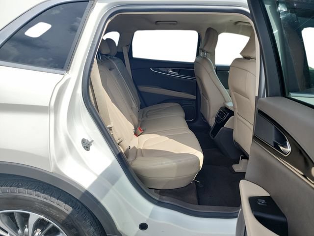 Used 2023 Lincoln Nautilus FWD image 24
