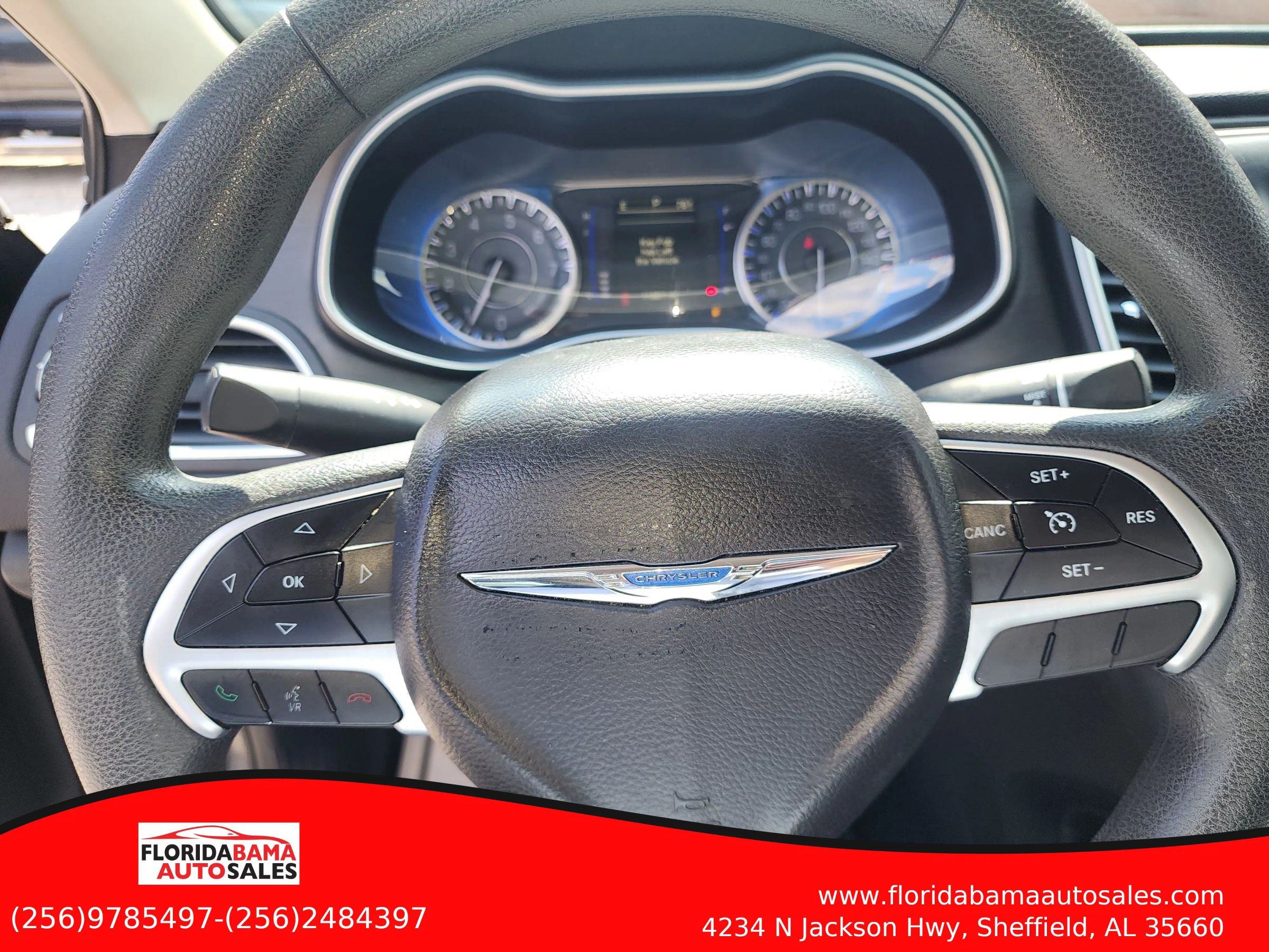 Used 2015 Chrysler 200 Limited FWD image 15