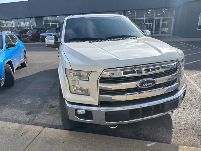 Used 2015 Ford F150 Lariat w/ Equipment Group 502A Luxury image 8