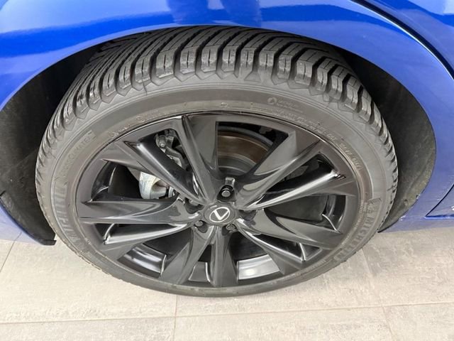 Used 2022 Lexus ES 300h F Sport w/ Accessory Package 2 image 3