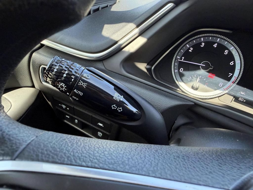 Certified 2023 Hyundai Sonata SEL FWD image 22