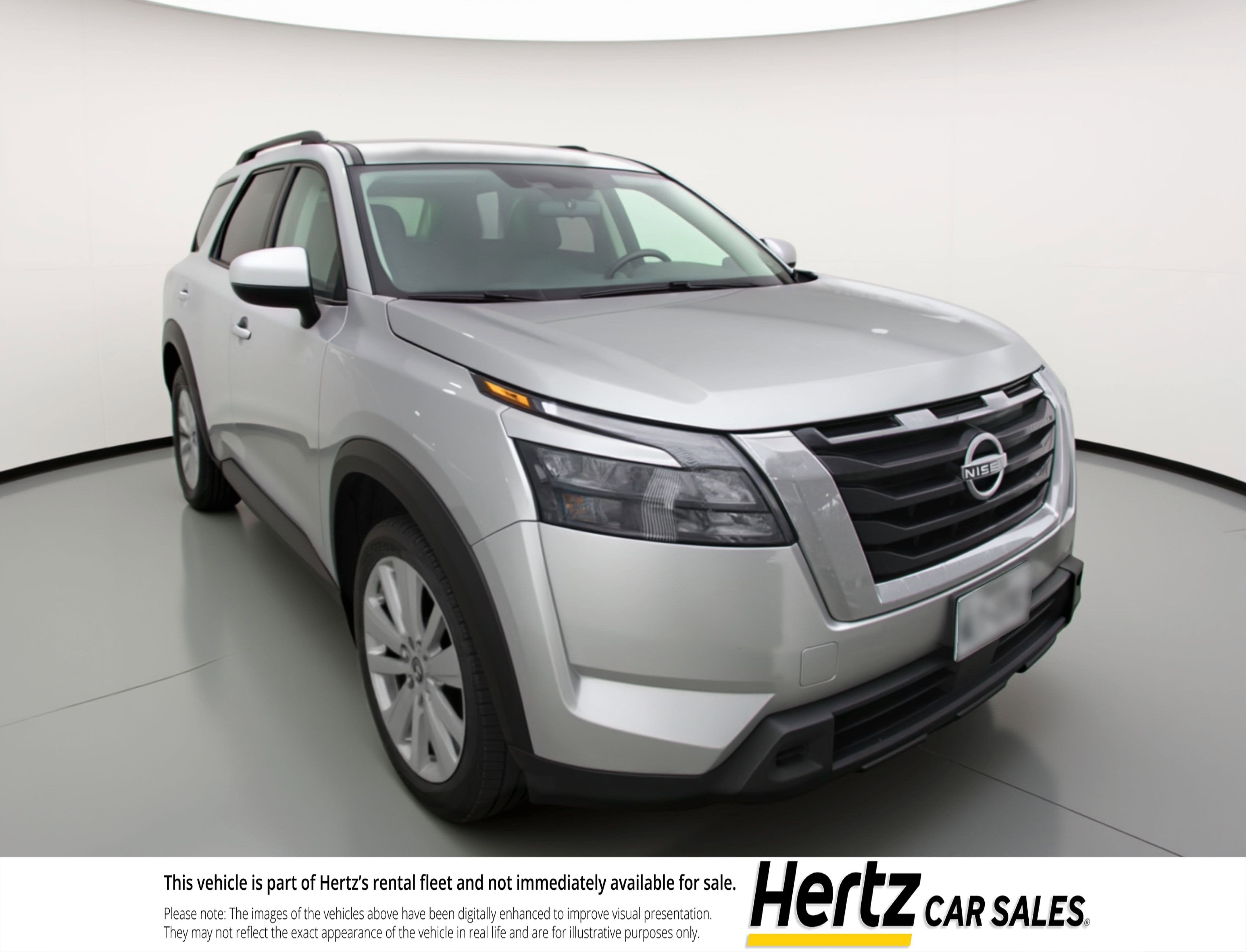 Used 2025 Nissan Pathfinder SV