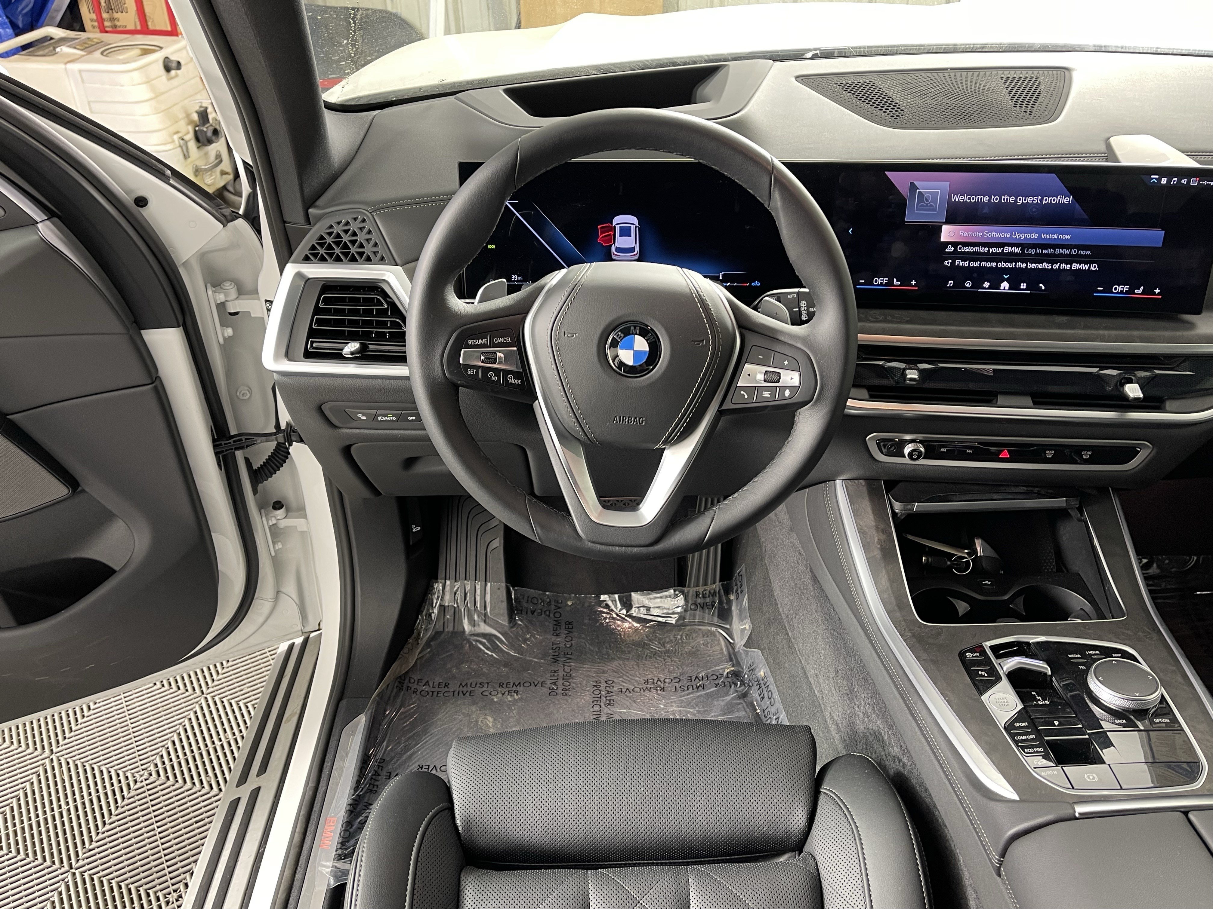 Used 2026 BMW X5 xDrive40i w/ Premium Package AWD/4WD image 12