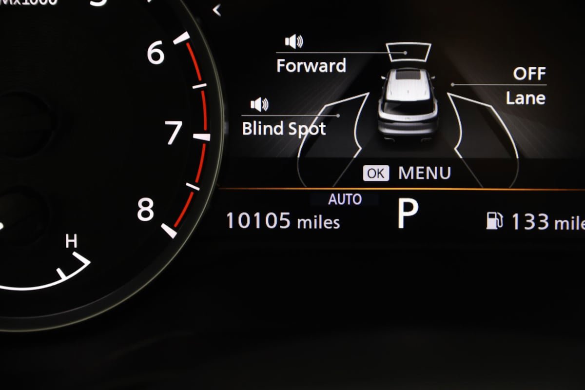 Used 2025 INFINITI QX60 Pure AWD/4WD image 40