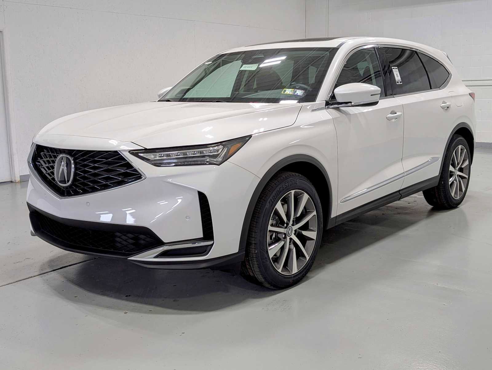 Certified 2025 Acura MDX SH-AWD w/ Technology Package image 1