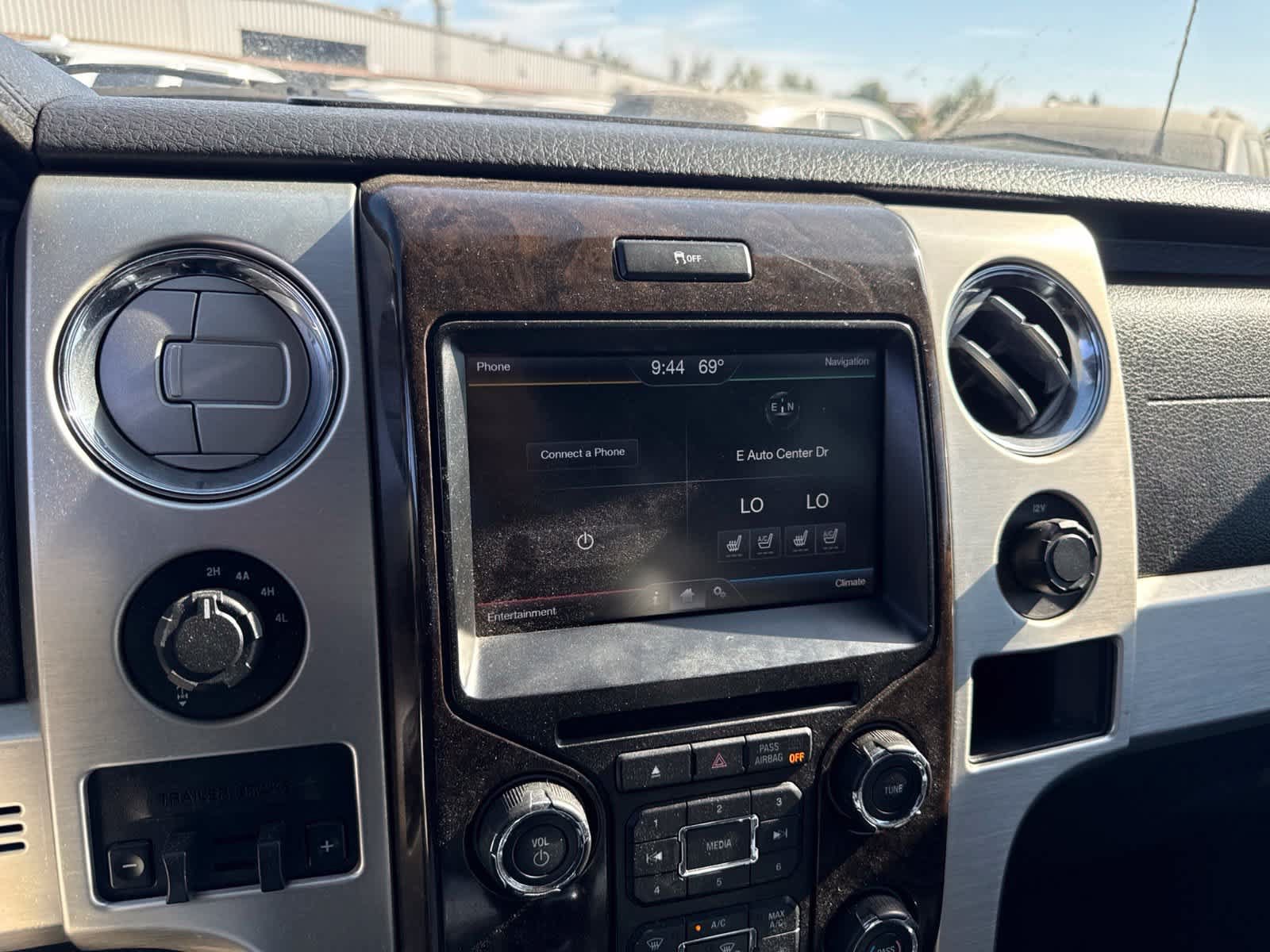 Used 2013 Ford F150 Platinum AWD/4WD image 33