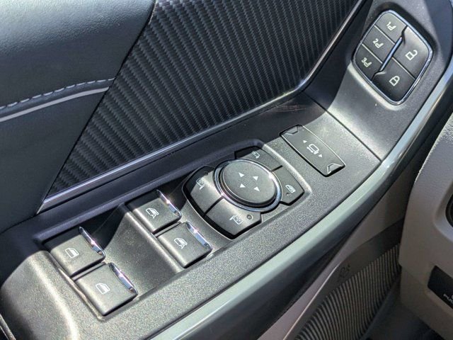 Used 2024 Ford F250 Limited w/ FX4 Off-Road Package AWD/4WD image 17