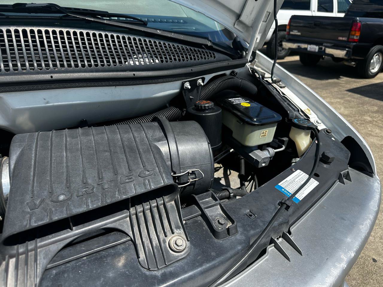 Used 2001 Chevrolet Express 1500 RWD image 57