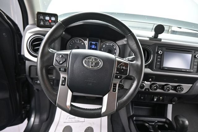Used 2019 Toyota Tacoma SR5 AWD/4WD image 22