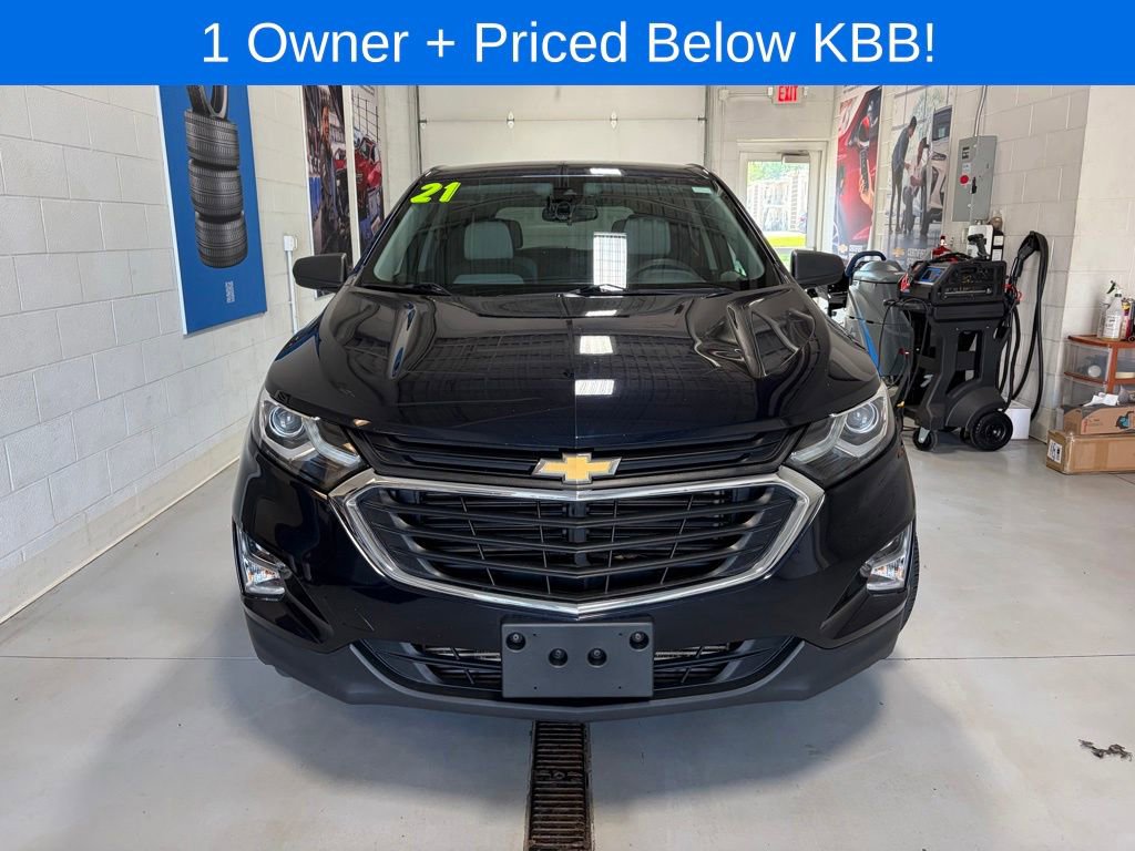 Used 2021 Chevrolet Equinox LS w/ LS Convenience Package AWD/4WD image 3