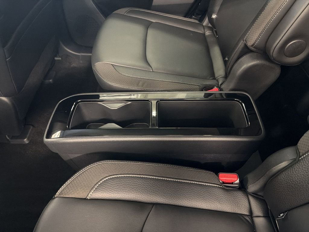 Certified 2025 Nissan Pathfinder SL w/ SL Premium Package FWD image 20