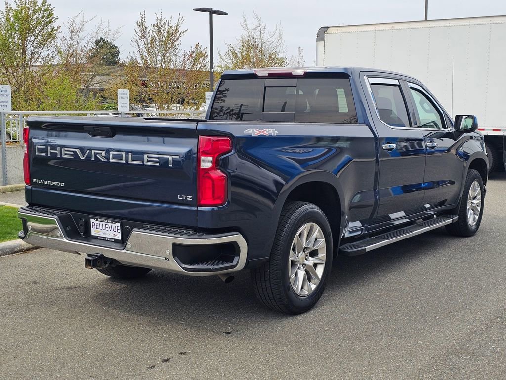 Used 2022 Chevrolet Silverado 1500 LTZ w/ LTZ Premium Package AWD/4WD image 5