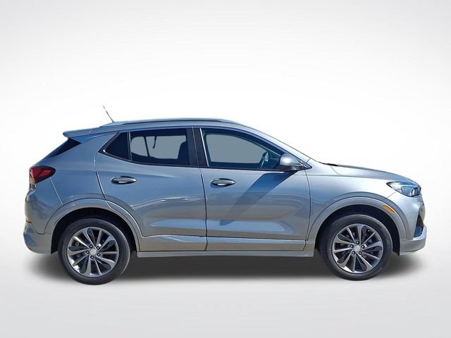 Used 2023 Buick Encore GX Select w/ Sport Touring Package AWD/4WD image 7