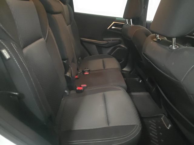 Used 2022 Mitsubishi Outlander ES image 7