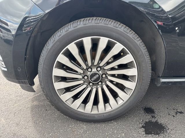 Used 2018 Lincoln Navigator Reserve w/ Technology Package image 9
