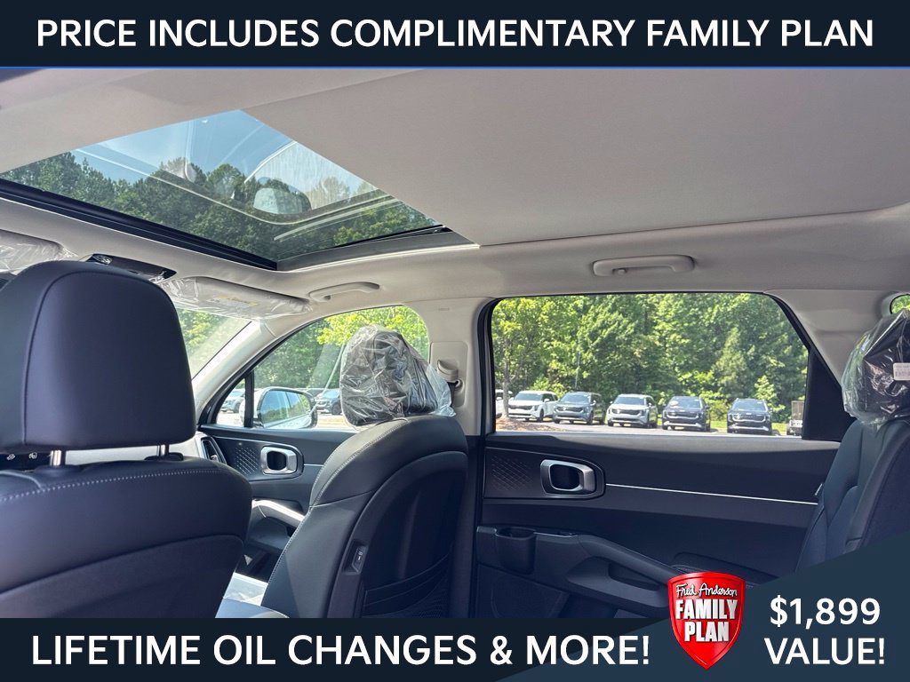 New 2026 Kia Sorento S w/ S Panoramic Sunroof Package FWD image 11