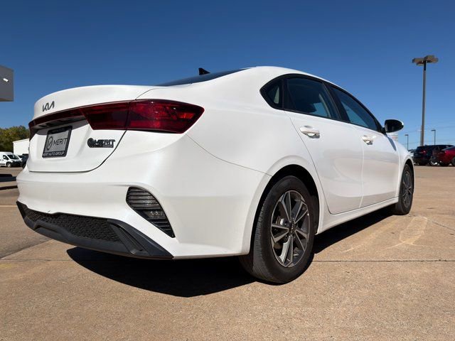 Used 2024 Kia Forte LXS image 12