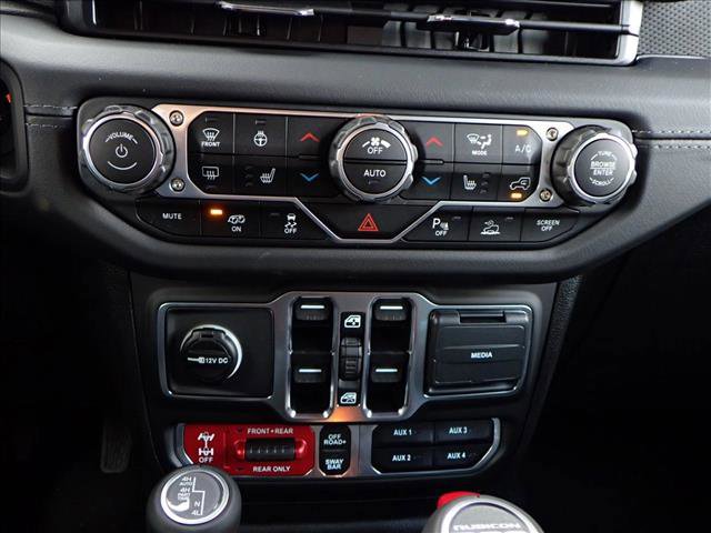 New 2025 Jeep Wrangler Unlimited Rubicon 392 image 19