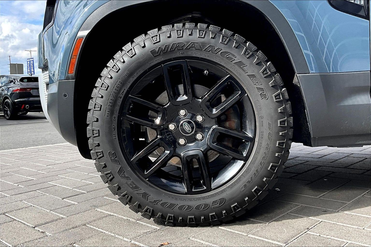 Used 2021 Land Rover Defender 110 S image 9