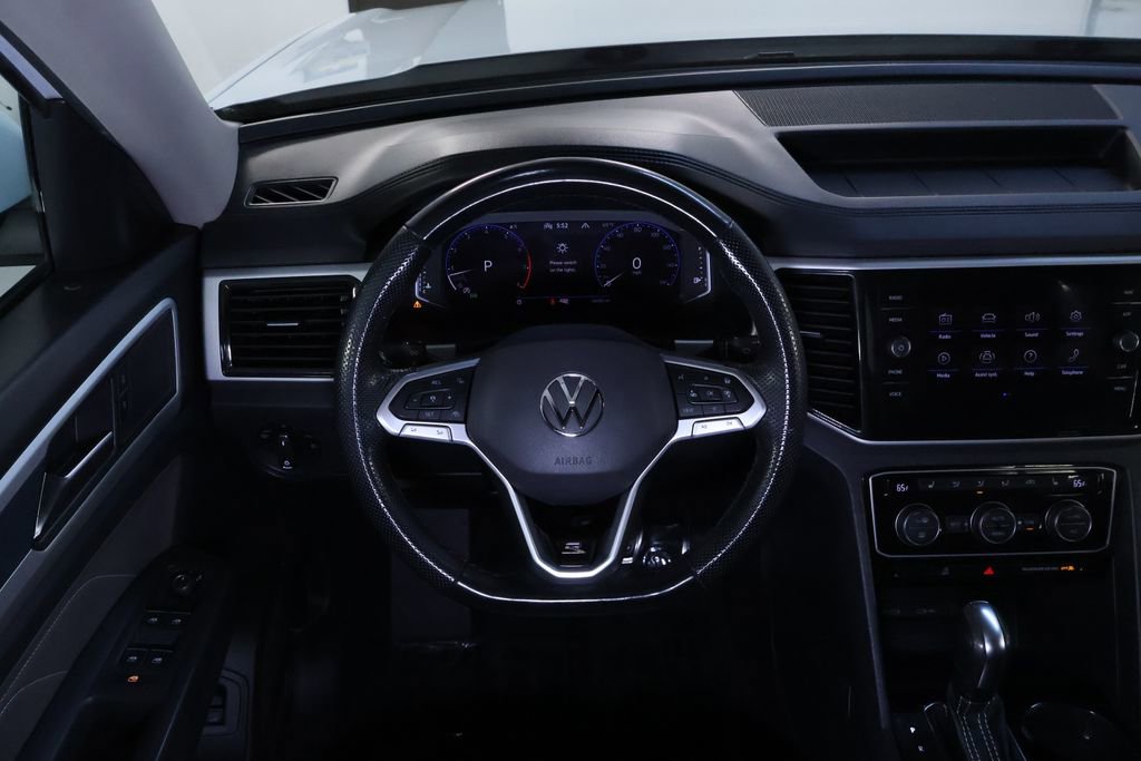 Used 2021 Volkswagen Atlas SEL R-Line image 22