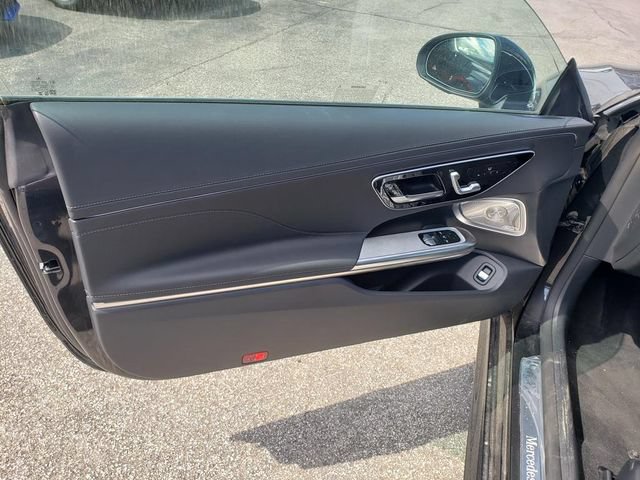 New 2025 Mercedes-Benz CLE 300 4MATIC Coupe image 12